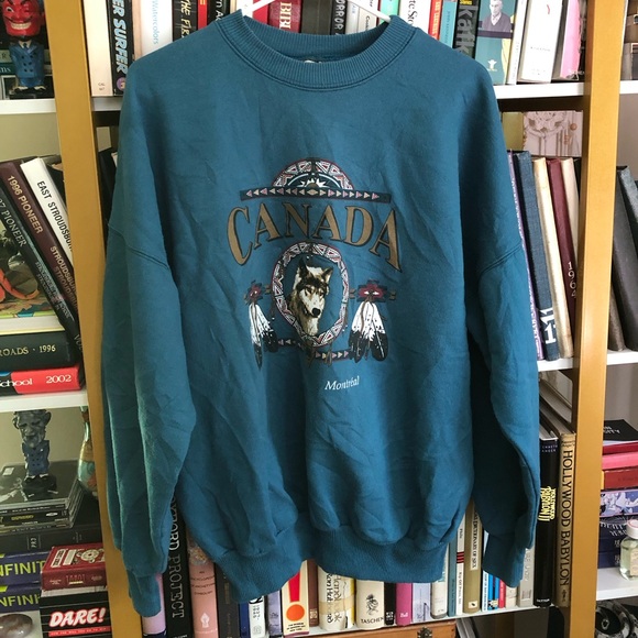 Other - Vintage Montreal Canada Crewneck